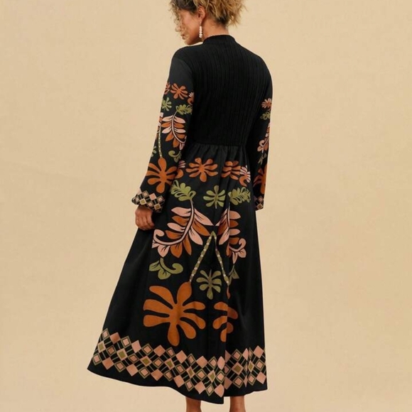 Floral Black Maxi Dress - Picture 1 of 2